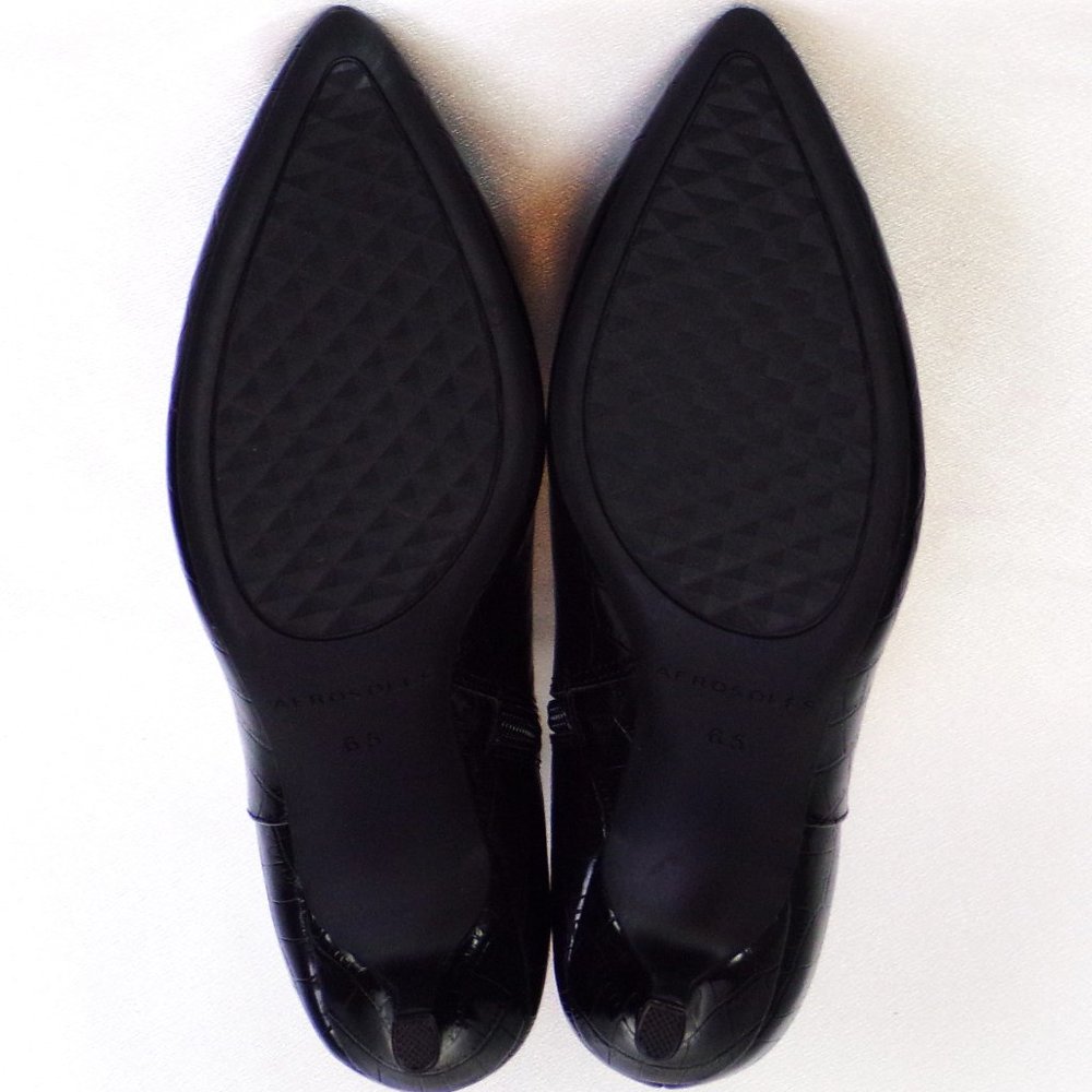 AEROSOLES 6.5M EDITHBLACK black faux-snakeskin mid-heel point-toe ankle boots - Picture 12 of 14